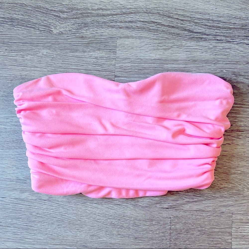 Zara strapless ruffled pink crop top